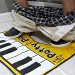 Potty Piano, le tapis contour de WC pour devenir le prochain Mozart