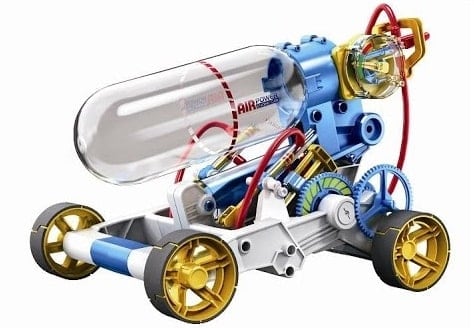 Air Power Motor est une petite voiture en kit à air comprimé