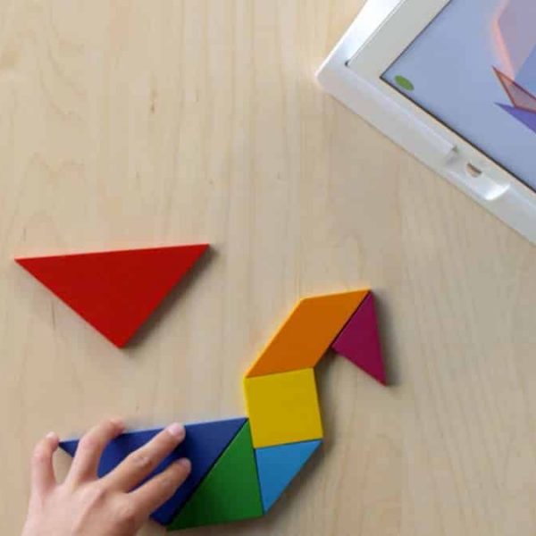 Osmo pour iPad : un jeu éducatif interagissant avec de vrais objets