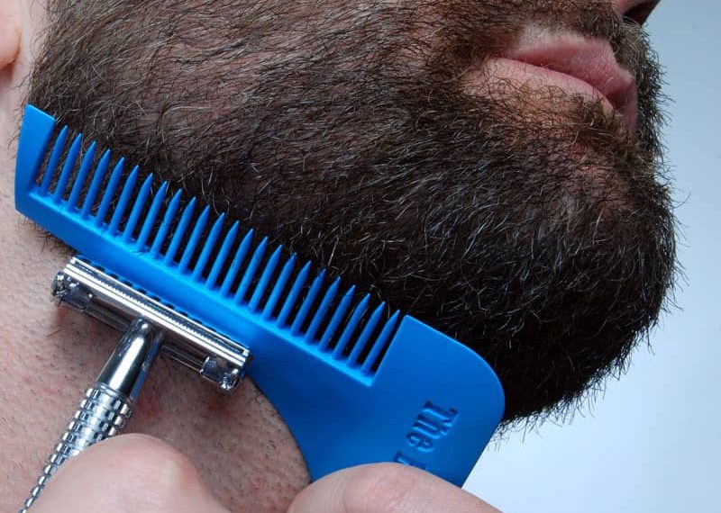 Le peigne à barbe Beard Bro vous garantit une barbe bien taillée